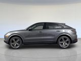 Certified 2022 Porsche Cayenne Coupe image 2
