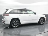 Used 2022 Jeep Grand Cherokee Overland image 2