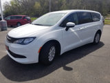 Certified 2021 Chrysler Voyager LX image 3