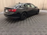 Used 2017 Chevrolet Malibu LT w/ Leather Package image 5