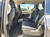 Used 2023 Chrysler Pacifica Touring-L image 4