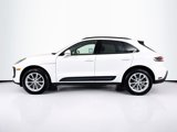 Certified 2024 Porsche Macan image 2