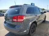 Used 2020 Dodge Journey SE w/ SE Popular Equipment Group image 2