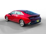 New 2025 Hyundai Elantra SE image 3