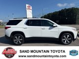 Used 2019 Chevrolet Traverse LT w/ LT Premium Package image 2