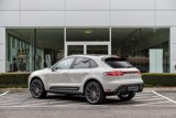 Used 2025 Porsche Macan image 3