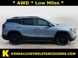 Used 2024 GMC Terrain SLE w/ Driver Convenience Package image 6