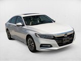 Used 2020 Honda Accord Touring image 3
