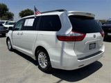 Used 2015 Toyota Sienna XLE image 4