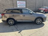 Used 2018 Mitsubishi Outlander ES image 2