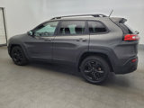 Used 2015 Jeep Cherokee Latitude image 3