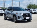 Used 2023 Nissan Kicks SV image 2
