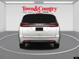 New 2025 Chrysler Pacifica Select image 6