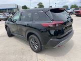 Used 2023 Nissan Rogue S image 4