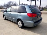 Used 2007 Toyota Sienna CE image 4