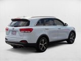 Used 2016 Kia Sorento EX image 5