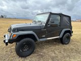 Used 1998 Jeep Wrangler SE image 3