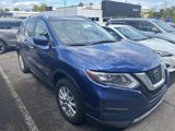 Used 2018 Nissan Rogue SV image 3