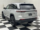 New 2025 Jeep Grand Cherokee Altitude image 4