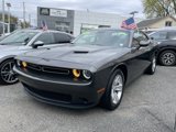 Used 2023 Dodge Challenger SXT image 2