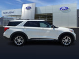 Used 2020 Ford Explorer XLT w/ Equipment Group 202A image 3