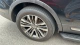 Used 2017 Ford Explorer Platinum image 3