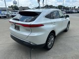 Used 2022 Toyota Venza image 3