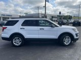 Used 2016 Ford Explorer FWD image 2