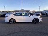 Used 2024 Toyota Camry SE image 2