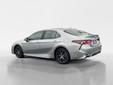 Used 2023 Toyota Camry SE image 3