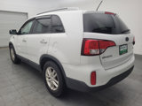 Used 2015 Kia Sorento LX image 5