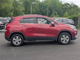 Used 2019 Chevrolet Trax LT w/ Sun & Sound Package image 2