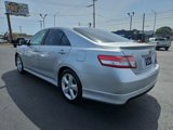 Used 2011 Toyota Camry SE image 5