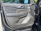 Used 2017 GMC Acadia SLT image 4