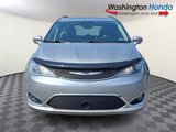 Used 2020 Chrysler Pacifica Touring-L Plus w/ Tire & Wheel Group image 2