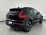 Used 2025 Volvo XC40 B5 Plus image 4
