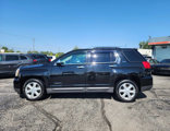 Used 2017 GMC Terrain SLT image 3
