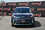 Used 2022 Kia Niro EX Premium image 2