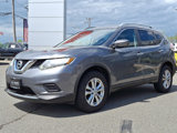 Used 2016 Nissan Rogue SV w/ SV Premium Package image 3