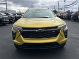 Certified 2025 Chevrolet Trax RS image 3