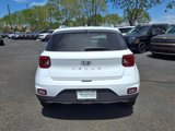 New 2025 Hyundai Venue SEL image 5