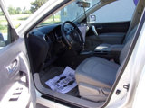 Used 2010 Nissan Rogue SL w/ Moonroof Pkg image 2