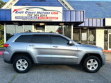 Used 2017 Jeep Grand Cherokee Laredo image 2