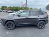 Used 2015 Jeep Cherokee Trailhawk w/ Comfort/Convenience Group image 3