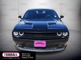 Used 2023 Dodge Challenger SXT w/ Plus Package image 2