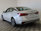 Used 2023 Nissan Altima 2.5 SV image 3