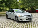 Used 2015 Nissan Altima 2.5 S w/ Sport Value Package image 3
