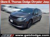 Certified 2020 Chrysler Pacifica Touring-L w/ S Appearance Package image 3