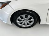 Used 2021 Toyota Corolla LE image 5