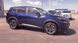 Used 2024 Nissan Rogue SV image 3